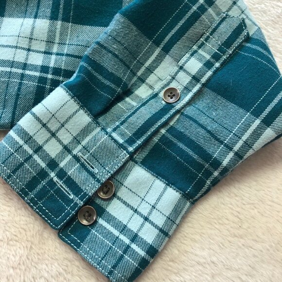 EDDIE Bauer Green Plaid Long Sleeve Button Down Shirt Size XL - Picture 7 of 11